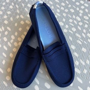 Rothy’s The Driver flat shoe, size 8.5, navy
